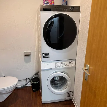Modernes Office-loft Fuer 5 Personen Oberboihingen