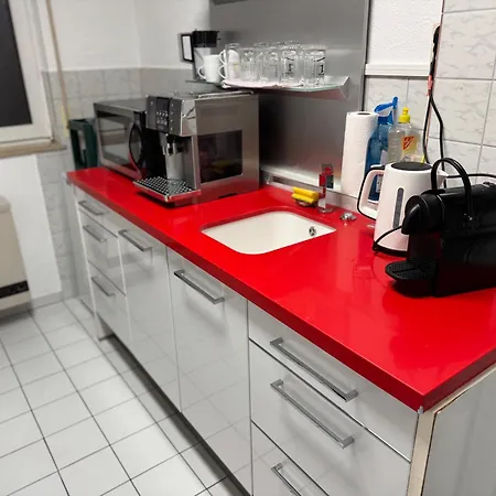 Modernes Office-loft Fuer 5 Personen Appartement Oberboihingen