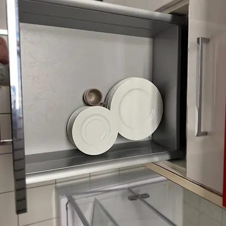 Apartment Modernes Office-loft Fuer 5 Personen Oberboihingen