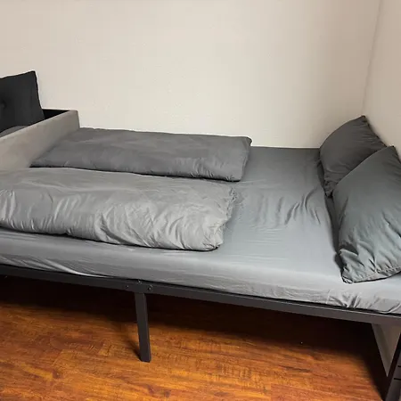 Modernes Office-loft Fuer 5 Personen * Oberboihingen
